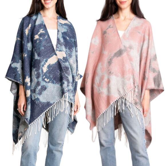 NWT Comfyluxe Soft Cozy Wrap Abstract Print Fringe Trim Ruana Poncho Shawl - Picture 1 of 11